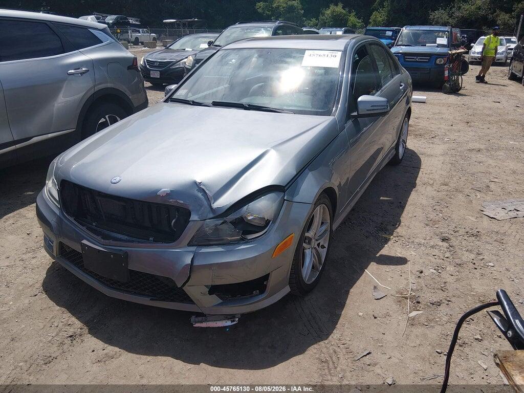 WDDGF8AB3DR272965 2013 MERCEDES-BENZ C 300 photo no. 2