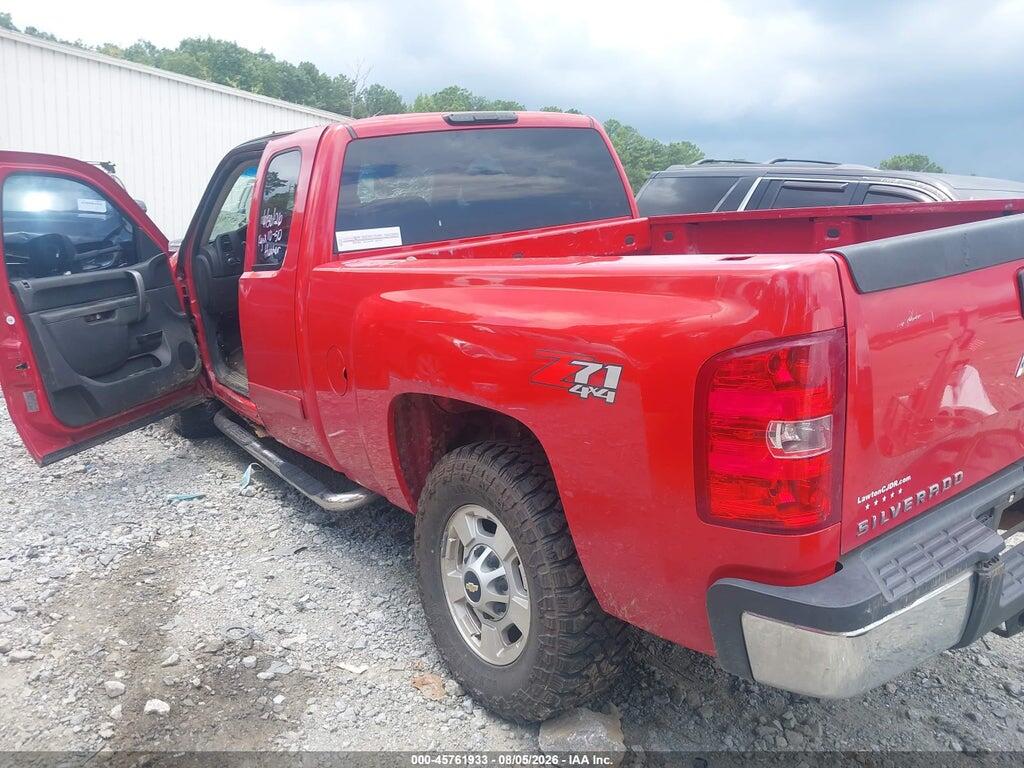 1GC2KXCG2DZ398317 2013 CHEVROLET SILVERADO 2500HD photo no. 3