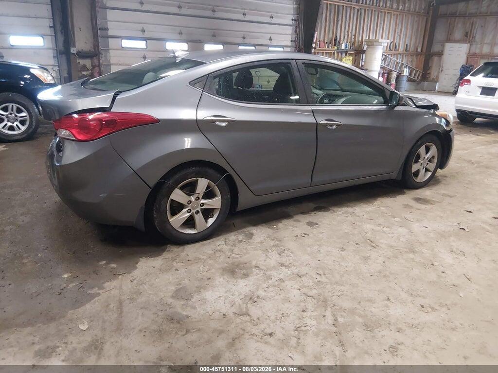 5NPDH4AE2DH279844 2013 HYUNDAI ELANTRA photo no. 4