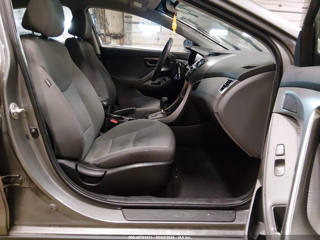 5NPDH4AE2DH279844 2013 HYUNDAI ELANTRA photo no. 5