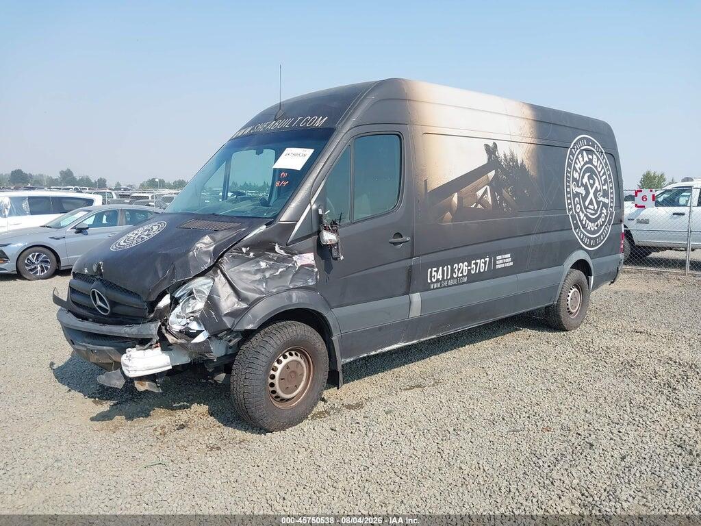 WD3PE8CC2D5768103 2013 MERCEDES-BENZ SPRINTER 2500 photo no. 2