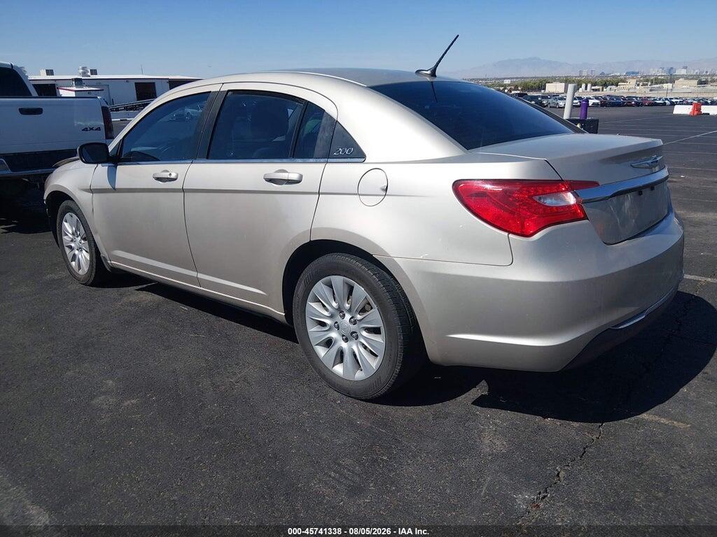 1C3CCBAB5DN620856 2013 CHRYSLER 200 photo no. 3