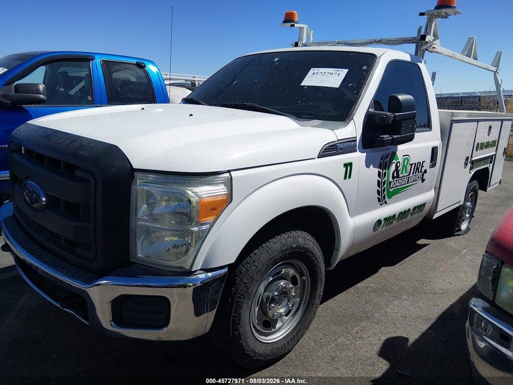 1FTBF3AT7DEB88753 2013 FORD SUPER DUTY F-350 SRW photo no. 2