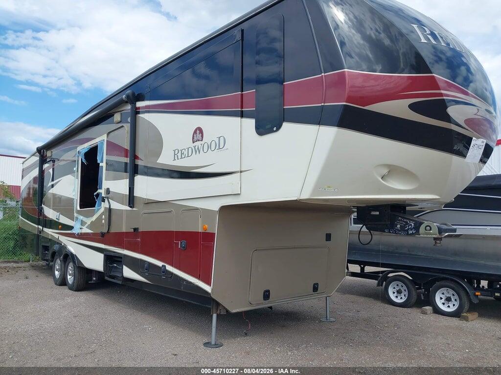 4V0FC3620DR003192 2013 REDWOOD 36FL 5TH WHL TRAVEL TRAILER photo no. 10