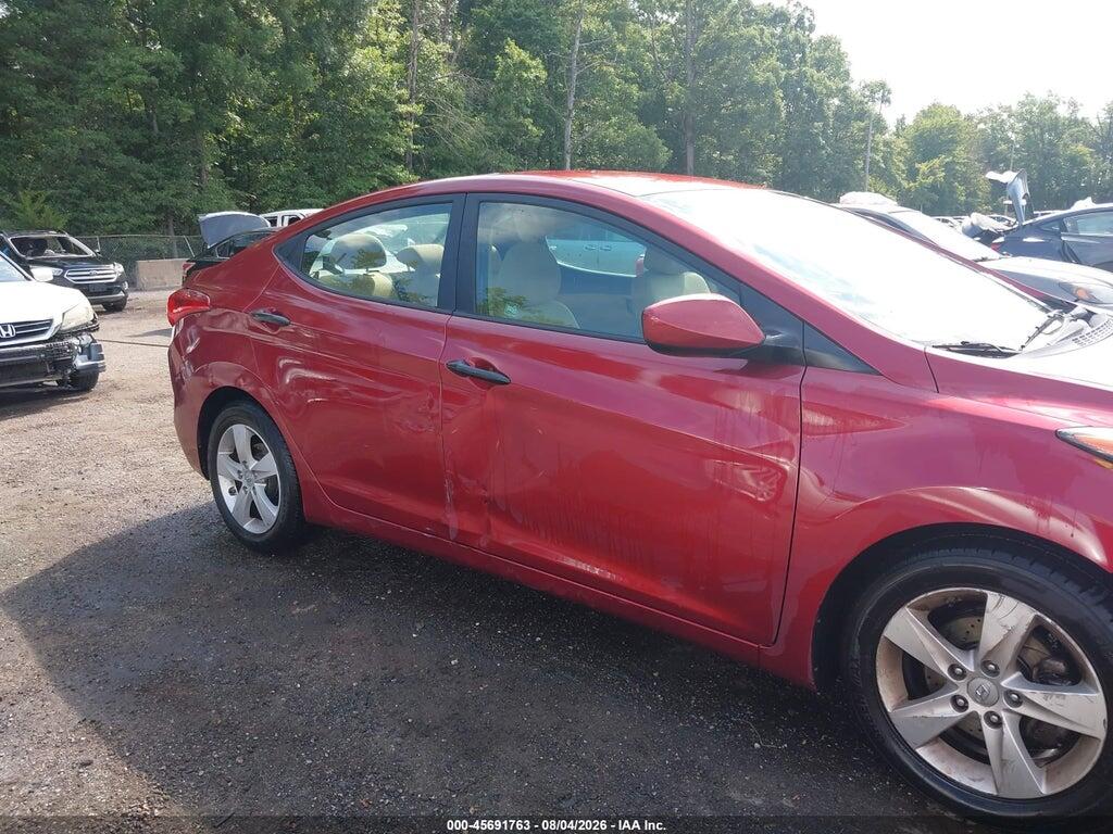 5NPDH4AE8DH427964 2013 HYUNDAI ELANTRA photo no. 6