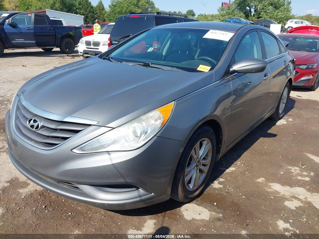 5NPEB4AC0DH708628 2013 HYUNDAI SONATA photo no. 2