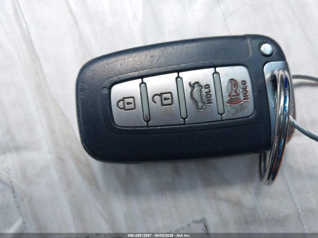 5NPEC4AC2EH906691 2014 HYUNDAI SONATA photo no. 11