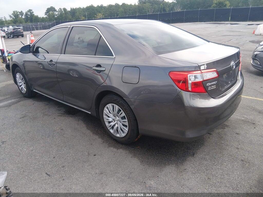 4T1BF1FK0EU321571 2014 TOYOTA CAMRY photo no. 3