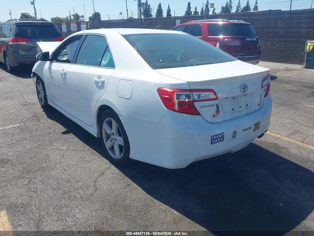 4T1BF1FK8EU821736 2014 TOYOTA CAMRY photo no. 3