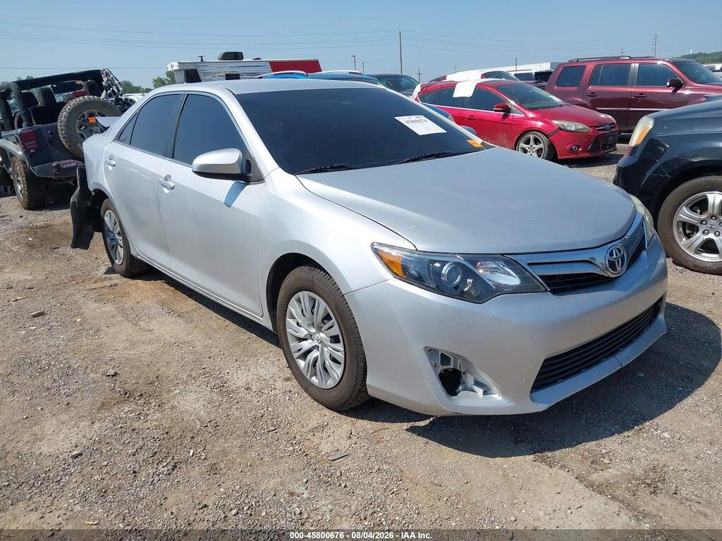 4T1BF1FK0EU339083 2014 TOYOTA CAMRY photo no. 1