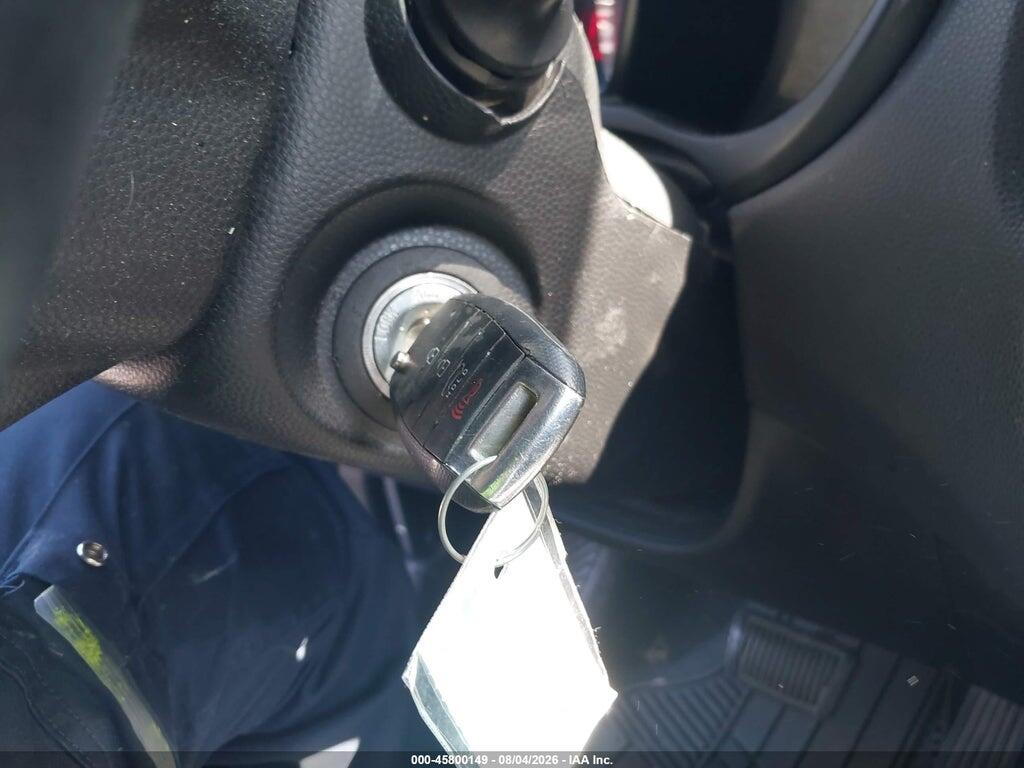 KNDJN2A24E7069032 2014 KIA SOUL photo no. 11