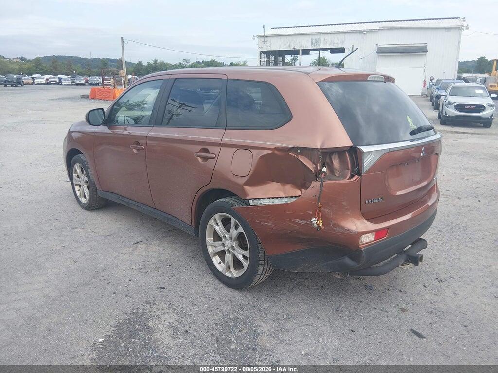 JA4AD3A37EZ010850 2014 MITSUBISHI OUTLANDER photo no. 3