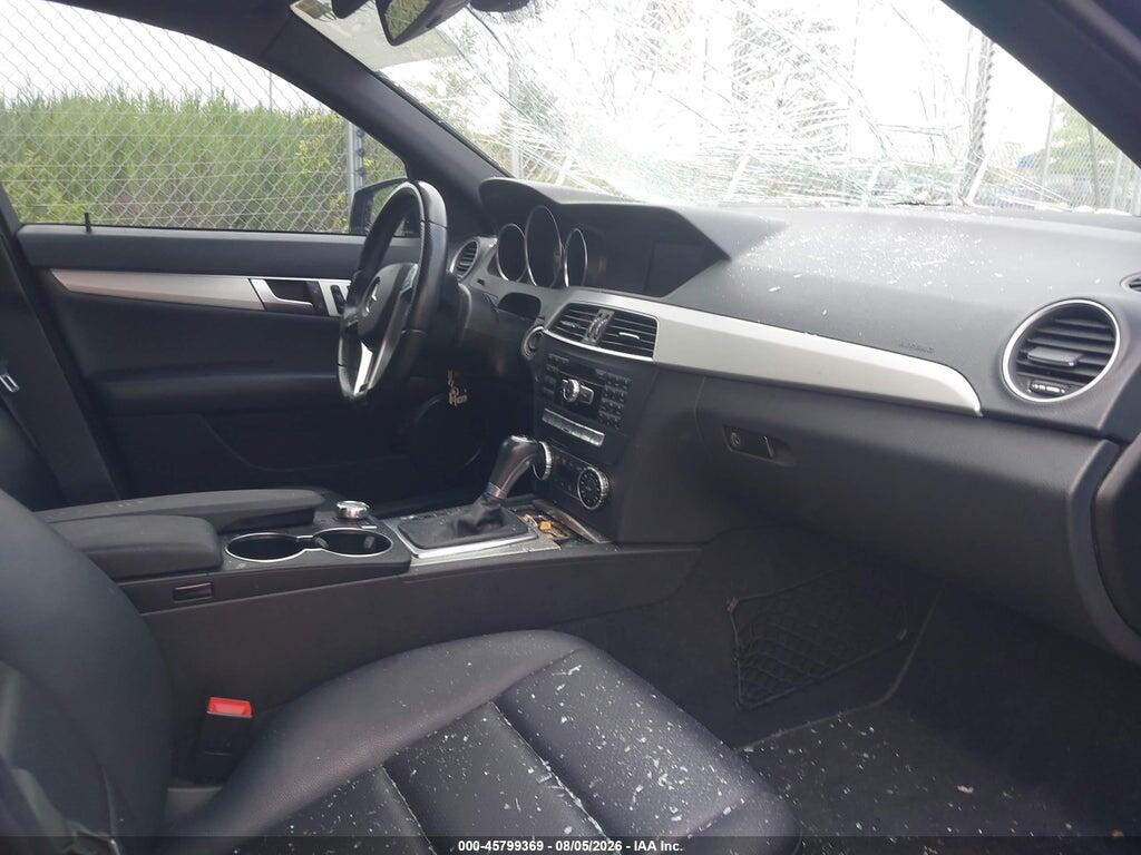 WDDGF8AB8ER315214 2014 MERCEDES-BENZ C 300 photo no. 5
