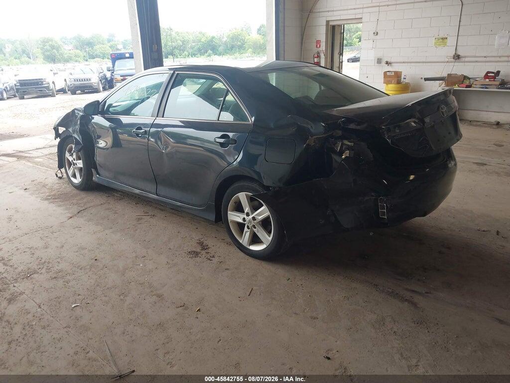 4T1BF1FK4EU856452 2014 TOYOTA CAMRY photo no. 3