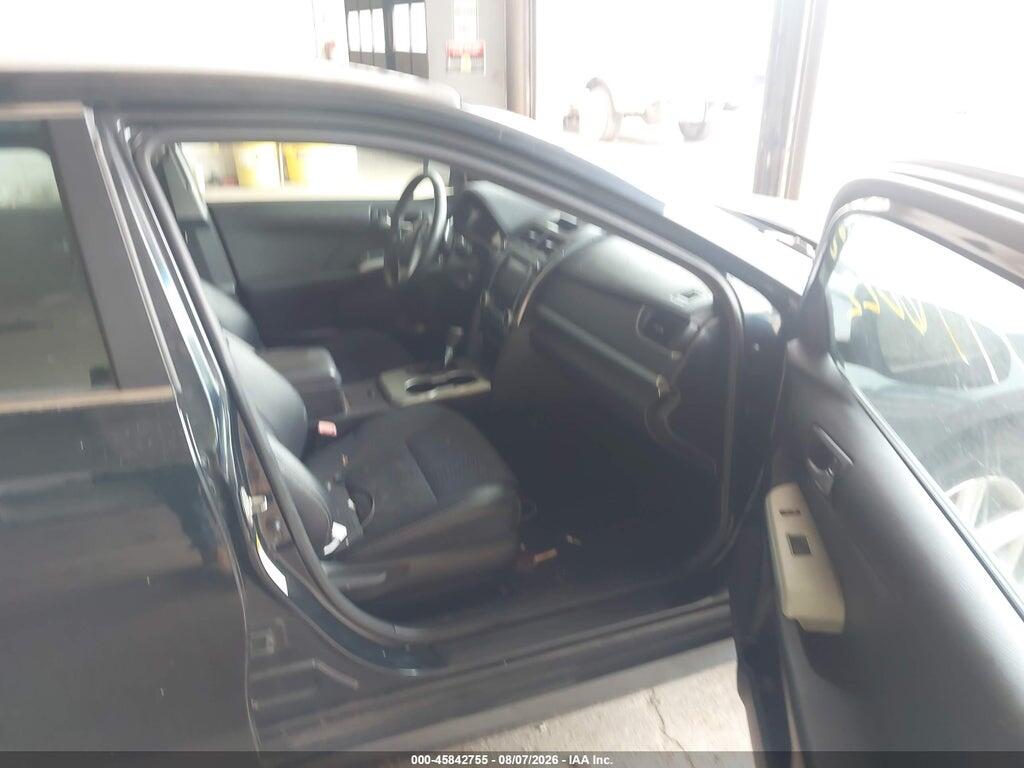 4T1BF1FK4EU856452 2014 TOYOTA CAMRY photo no. 5