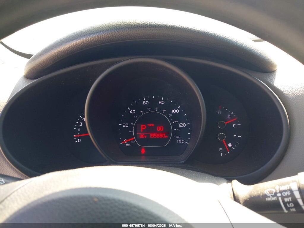 KNDJN2A22E7108135 2014 KIA SOUL photo no. 7
