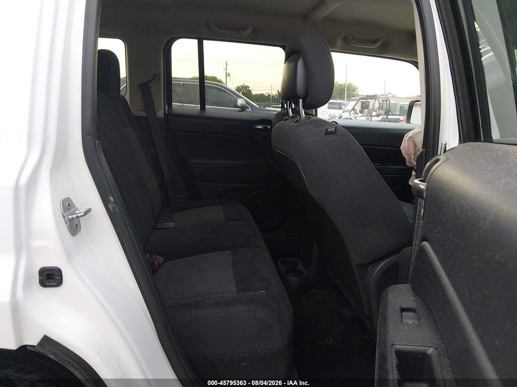 1C4NJPFB9ED911626 2014 JEEP PATRIOT photo no. 8