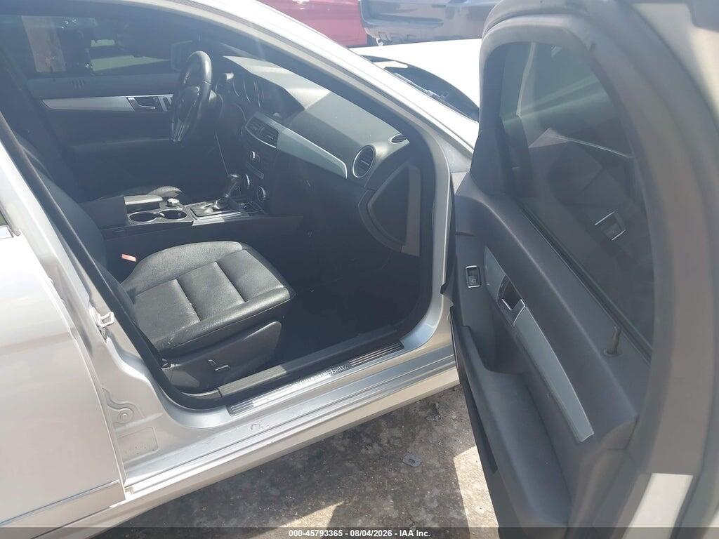 WDDGF4HB4EA962495 2014 MERCEDES-BENZ C 250 photo no. 5