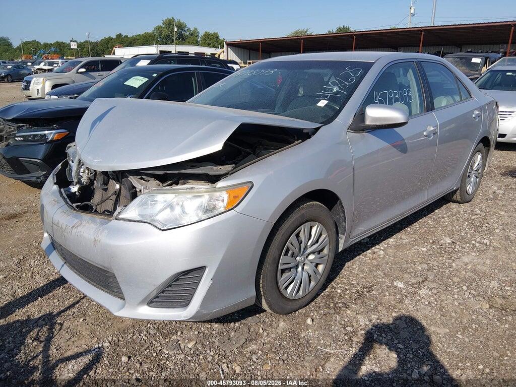4T1BF1FK7EU448625 2014 TOYOTA CAMRY photo no. 2