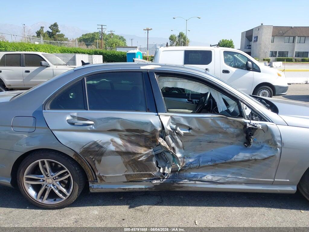 WDDGF4HB5EA962957 2014 MERCEDES-BENZ C 250 photo no. 12