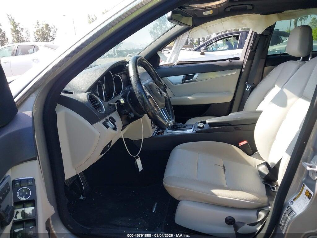 WDDGF4HB5EA962957 2014 MERCEDES-BENZ C 250 photo no. 5