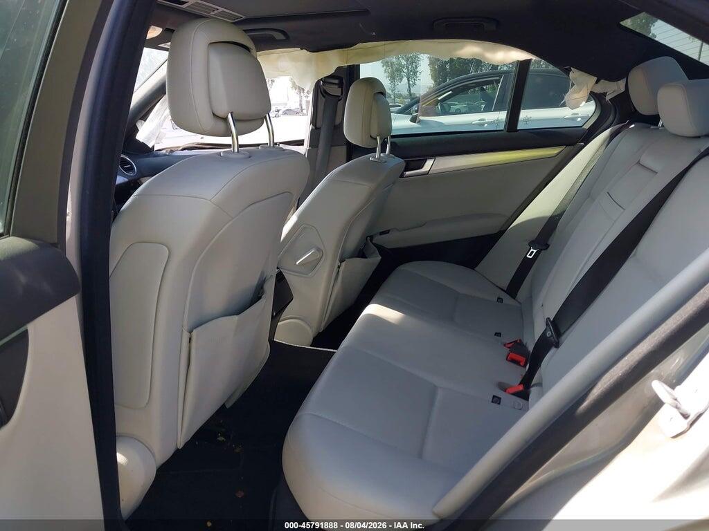 WDDGF4HB5EA962957 2014 MERCEDES-BENZ C 250 photo no. 8