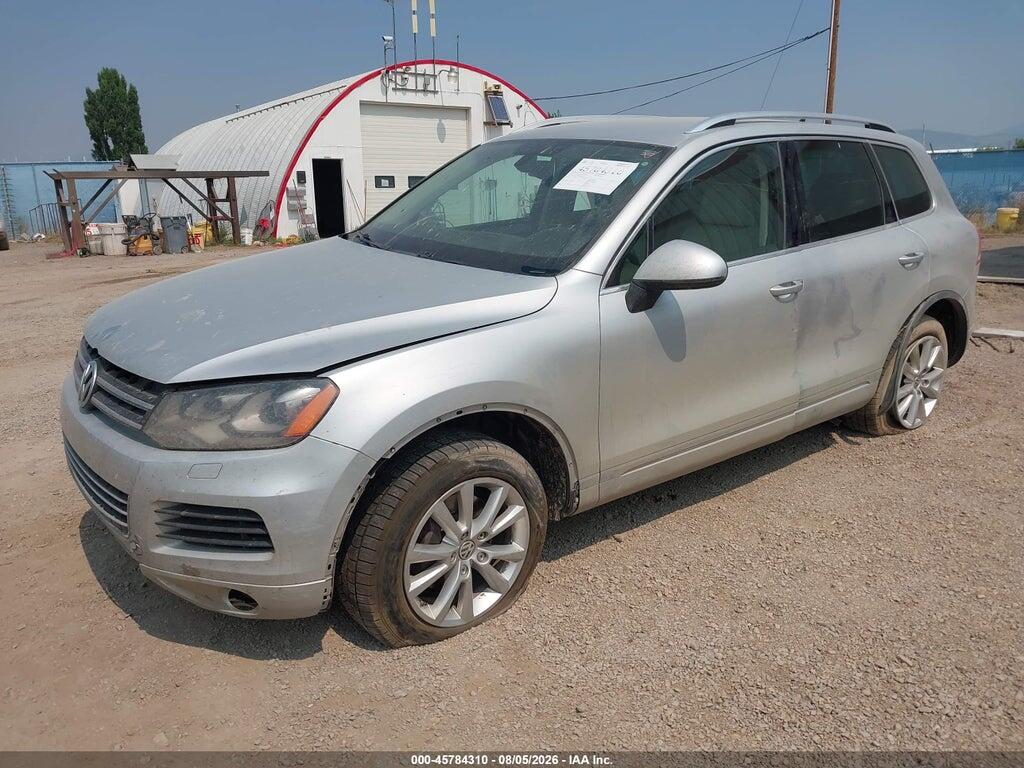 WVGEF9BP2ED014691 2014 VOLKSWAGEN TOUAREG photo no. 2