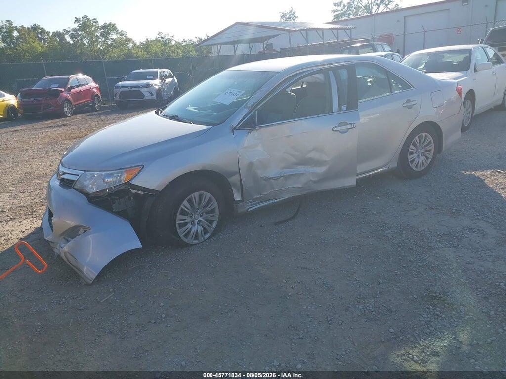 4T1BF1FK3EU381344 2014 TOYOTA CAMRY photo no. 2