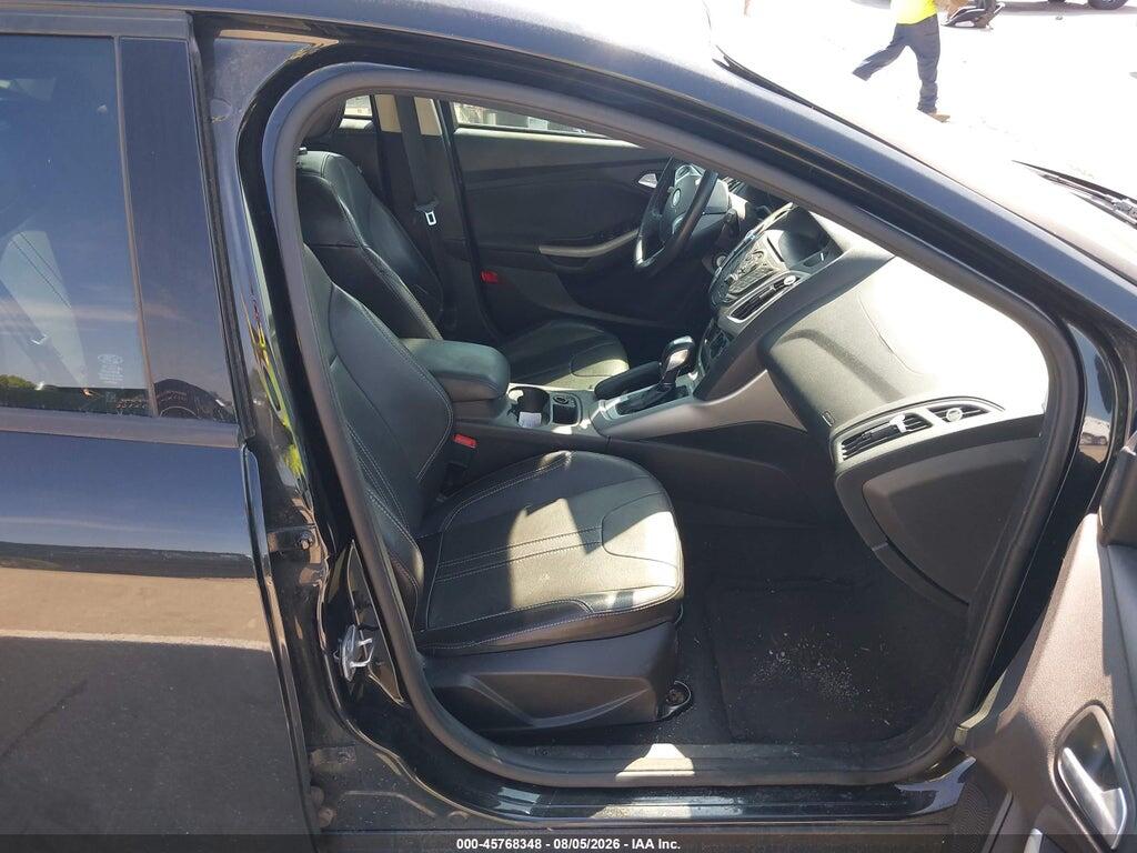 1FADP3K26EL337877 2014 FORD FOCUS photo no. 5