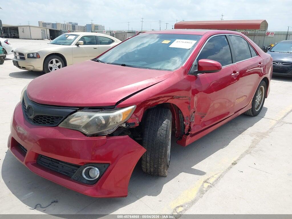 4T1BF1FK5EU856606 2014 TOYOTA CAMRY photo no. 2