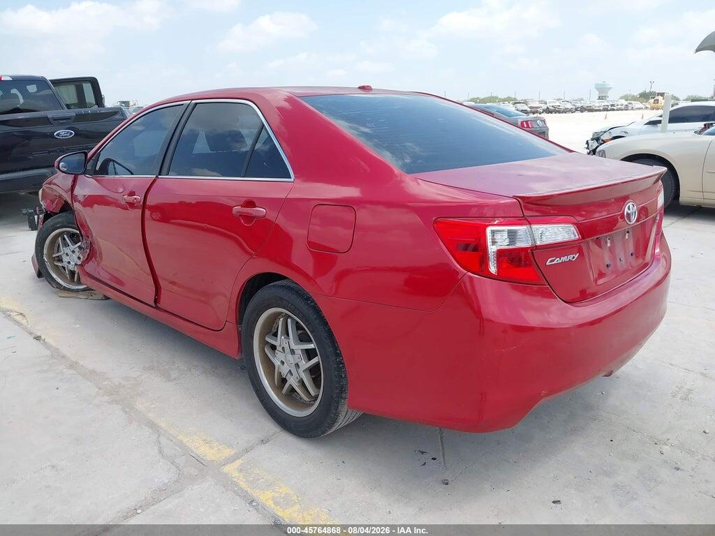 4T1BF1FK5EU856606 2014 TOYOTA CAMRY photo no. 3