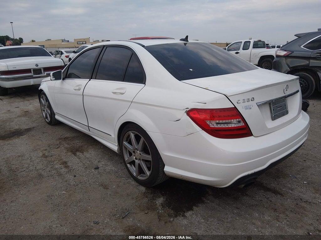 WDDGF4HB7EA957615 2014 MERCEDES-BENZ C 250 photo no. 3