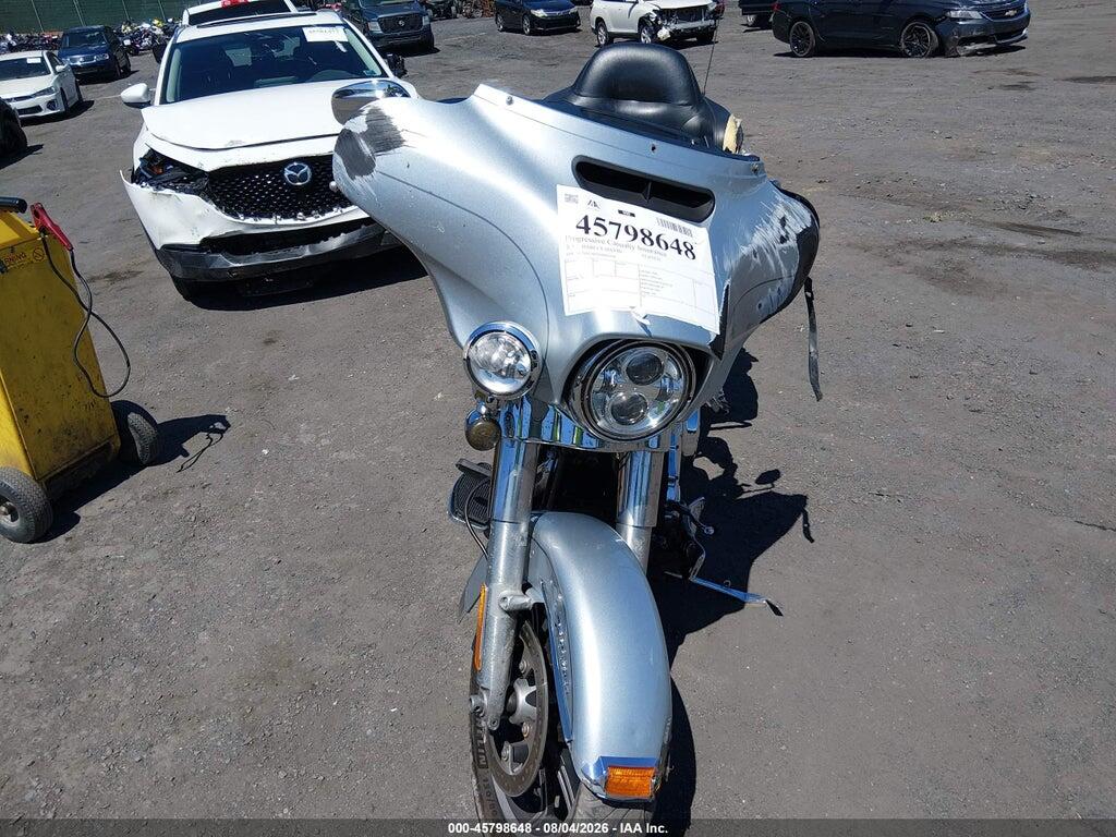 1HD1FCM1XFB692920 2015 HARLEY-DAVIDSON FLHTCU photo no. 5