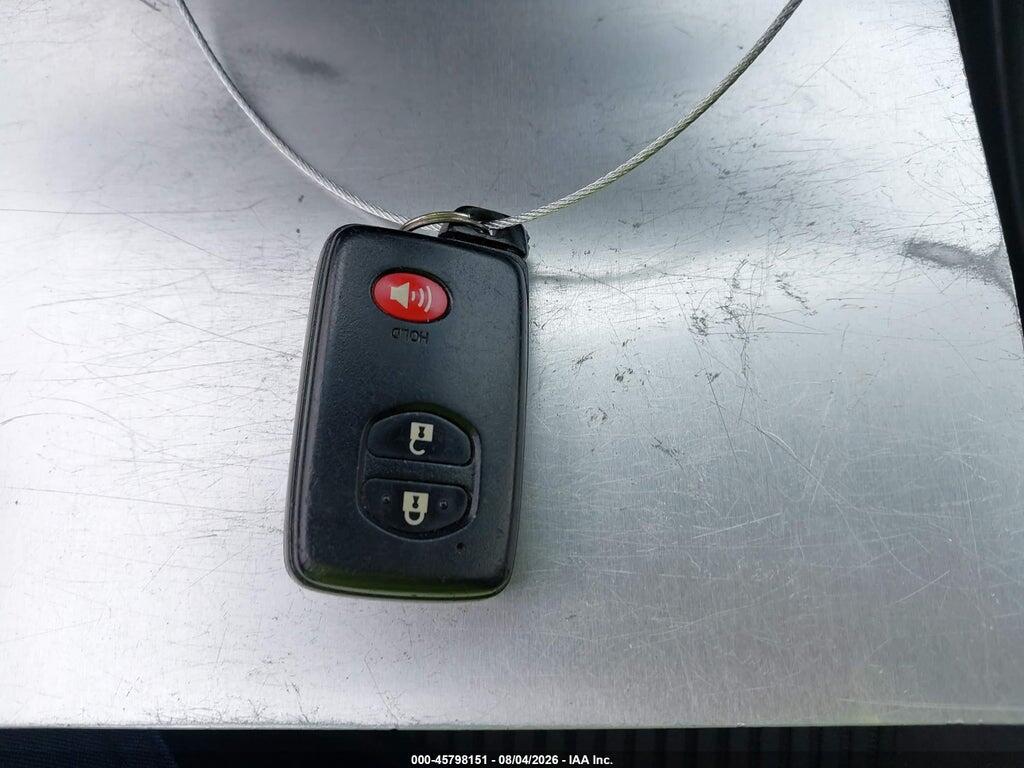 JTDZN3EU2FJ022414 2015 TOYOTA PRIUS V photo no. 11
