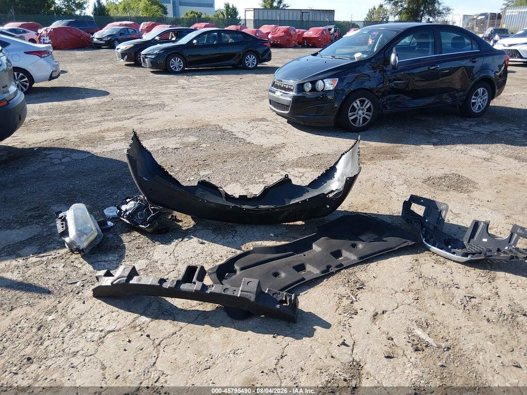 KNMAT2MV5FP516805 2015 NISSAN ROGUE photo no. 12