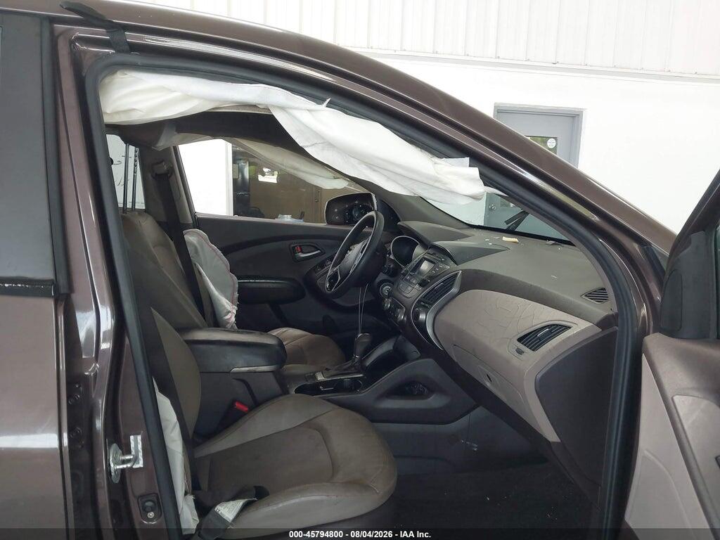 KM8JT3AF0FU985994 2015 HYUNDAI TUCSON photo no. 5