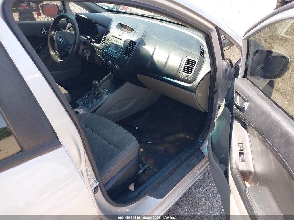 KNAFK4A64F5377146 2015 KIA FORTE photo no. 5