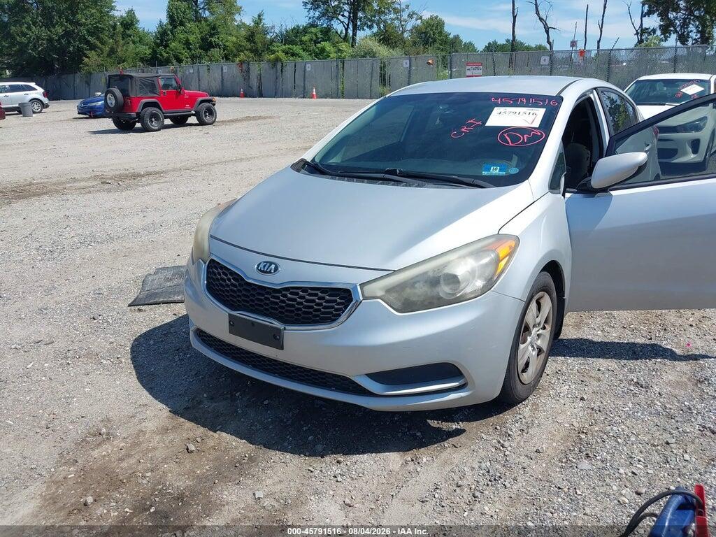 KNAFK4A64F5377146 2015 KIA FORTE photo no. 6