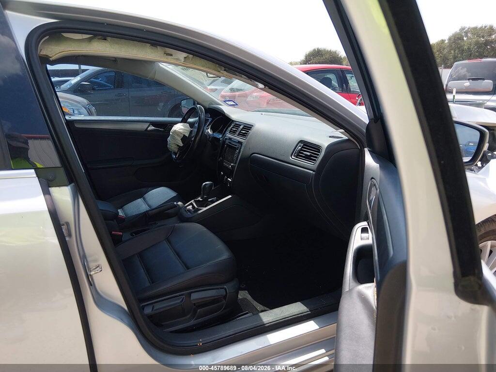 3VWLA7AJ5FM324686 2015 VOLKSWAGEN JETTA photo no. 5