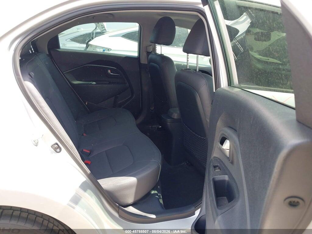 KNADN5A30F6447939 2015 KIA RIO photo no. 8