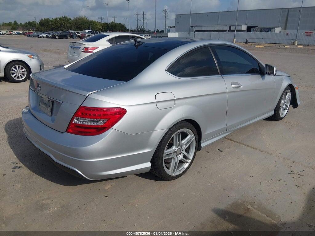 WDDGJ4HB5FG410078 2015 MERCEDES-BENZ C 250 photo no. 4