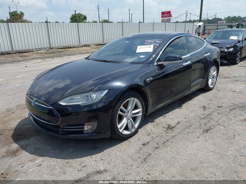 5YJSA1E1XFF103031 2015 TESLA MODEL S photo no. 2