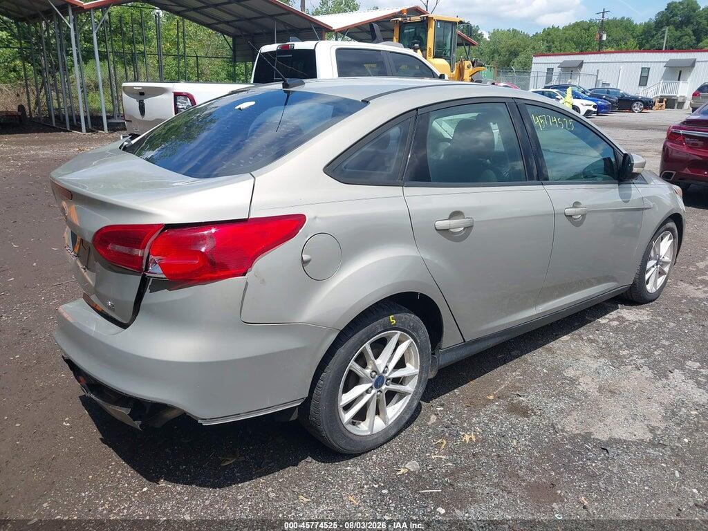1FADP3F27FL317049 2015 FORD FOCUS photo no. 4