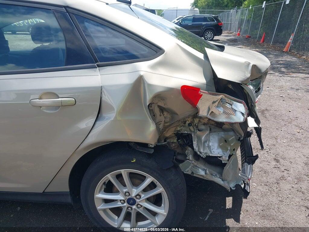 1FADP3F27FL317049 2015 FORD FOCUS photo no. 6