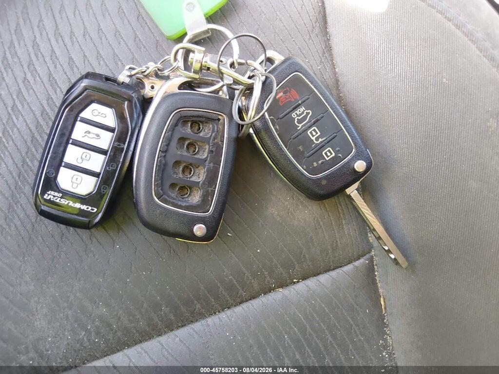 5XYZUDLB0FG242080 2015 HYUNDAI SANTA FE SPORT photo no. 11