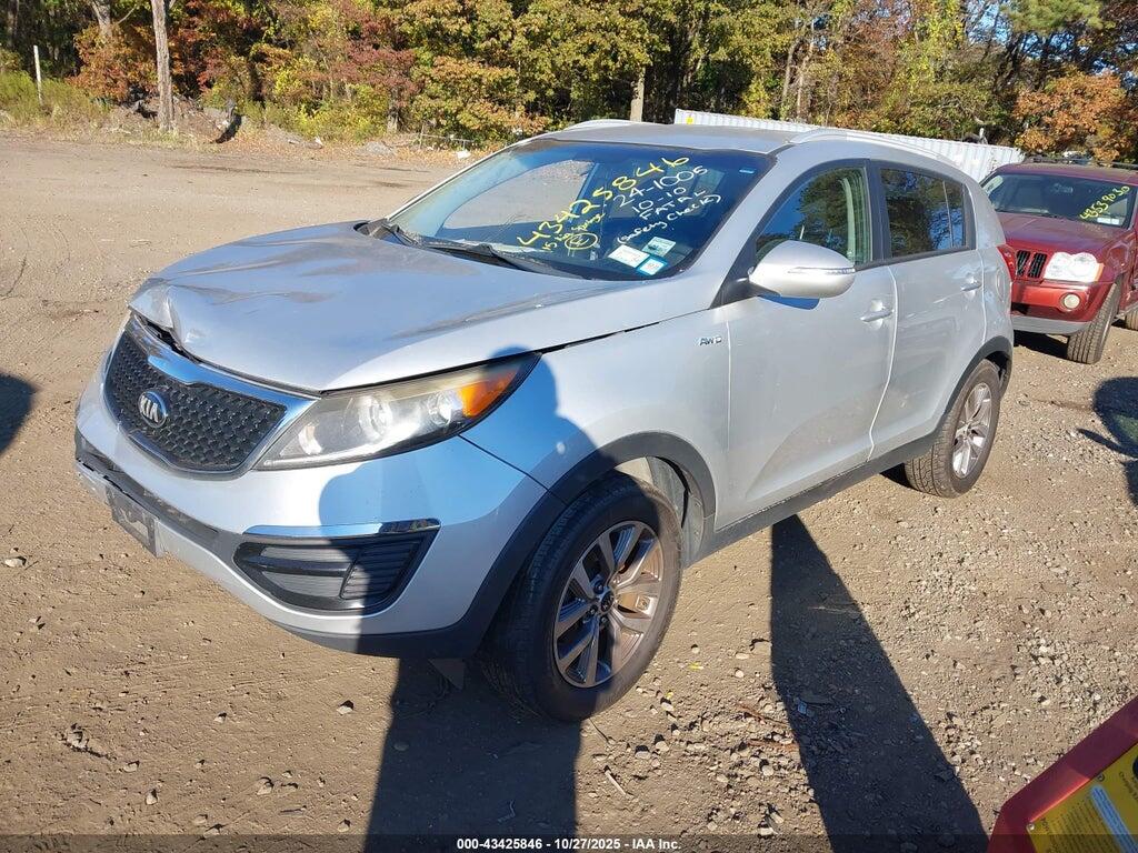 KNDPBCAC0F7726492 2015 KIA SPORTAGE photo no. 2
