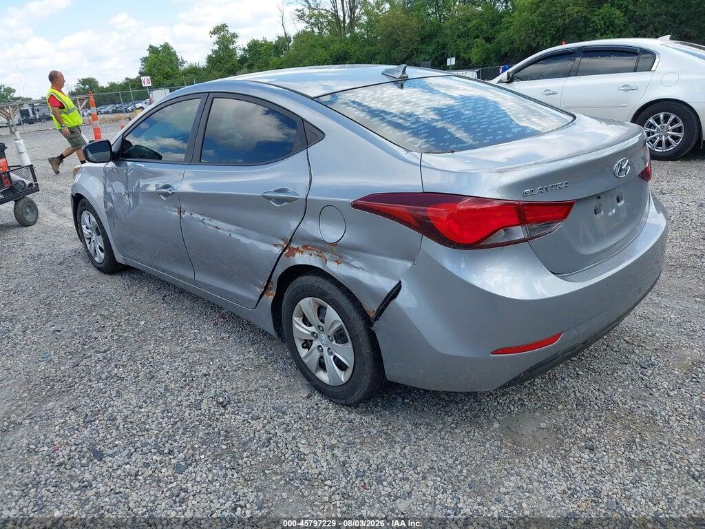 5NPDH4AE3GH705156 2016 HYUNDAI ELANTRA photo no. 3