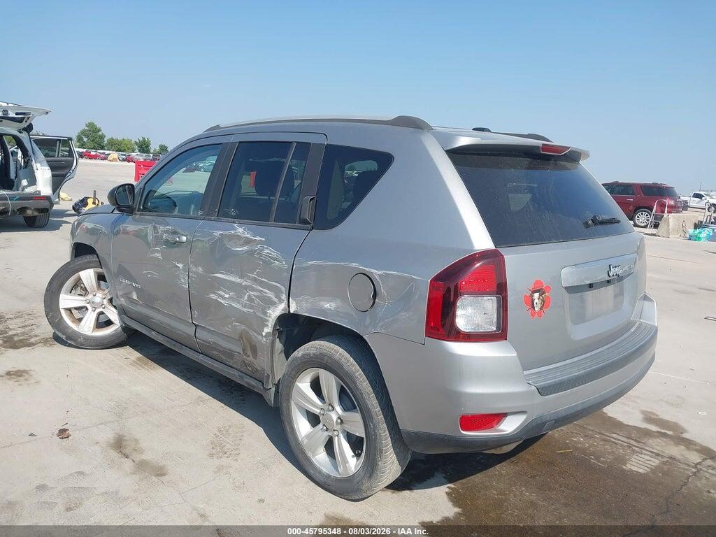 1C4NJCBA3GD568143 2016 JEEP COMPASS photo no. 3