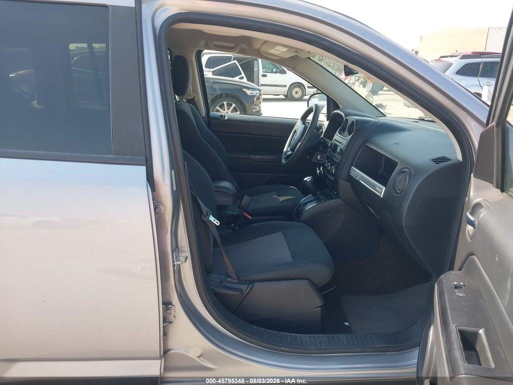 1C4NJCBA3GD568143 2016 JEEP COMPASS photo no. 5