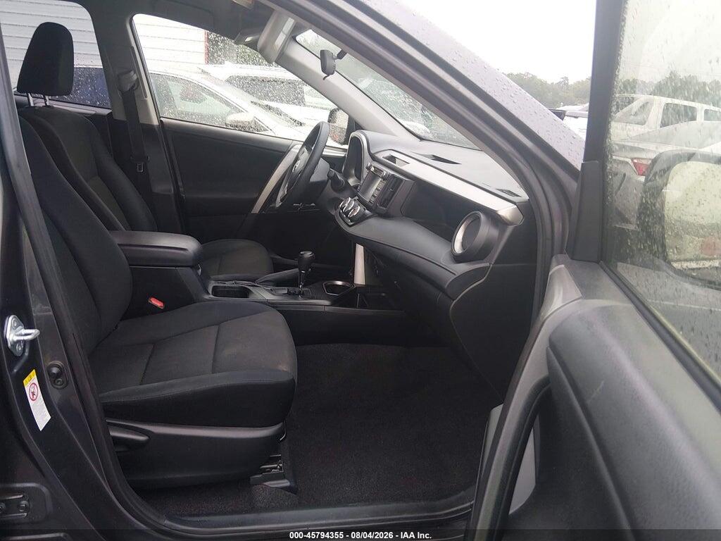 JTMZFREV8GJ078061 2016 TOYOTA RAV4 photo no. 5